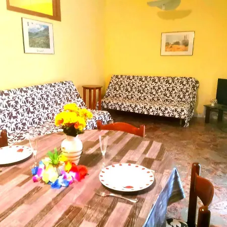 Stella Di Mare Apartment